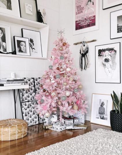 15 melhor ideia de Árvore de natal rosa  árvore de natal rosa, arvore de  natal, natal