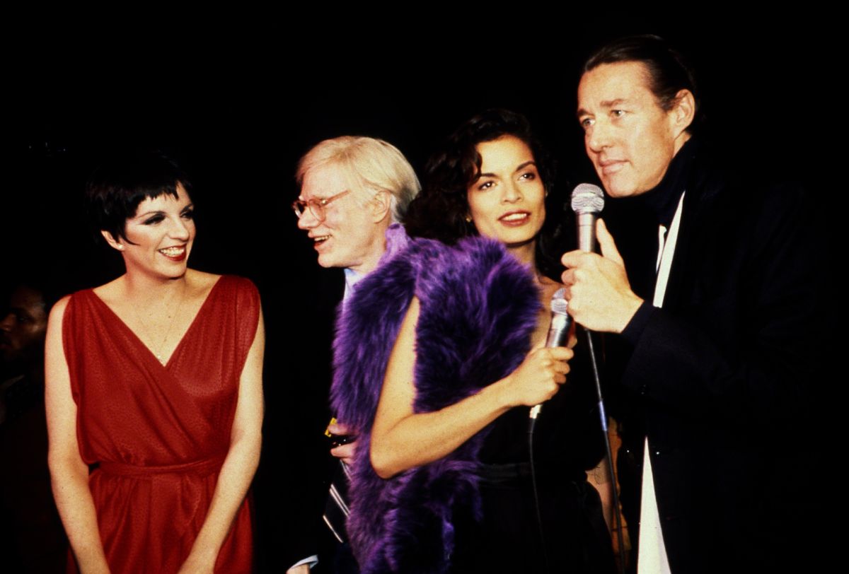 Liza Minnelli, Andy Warhol, Bianca Jagger and Halston © Getty Images
