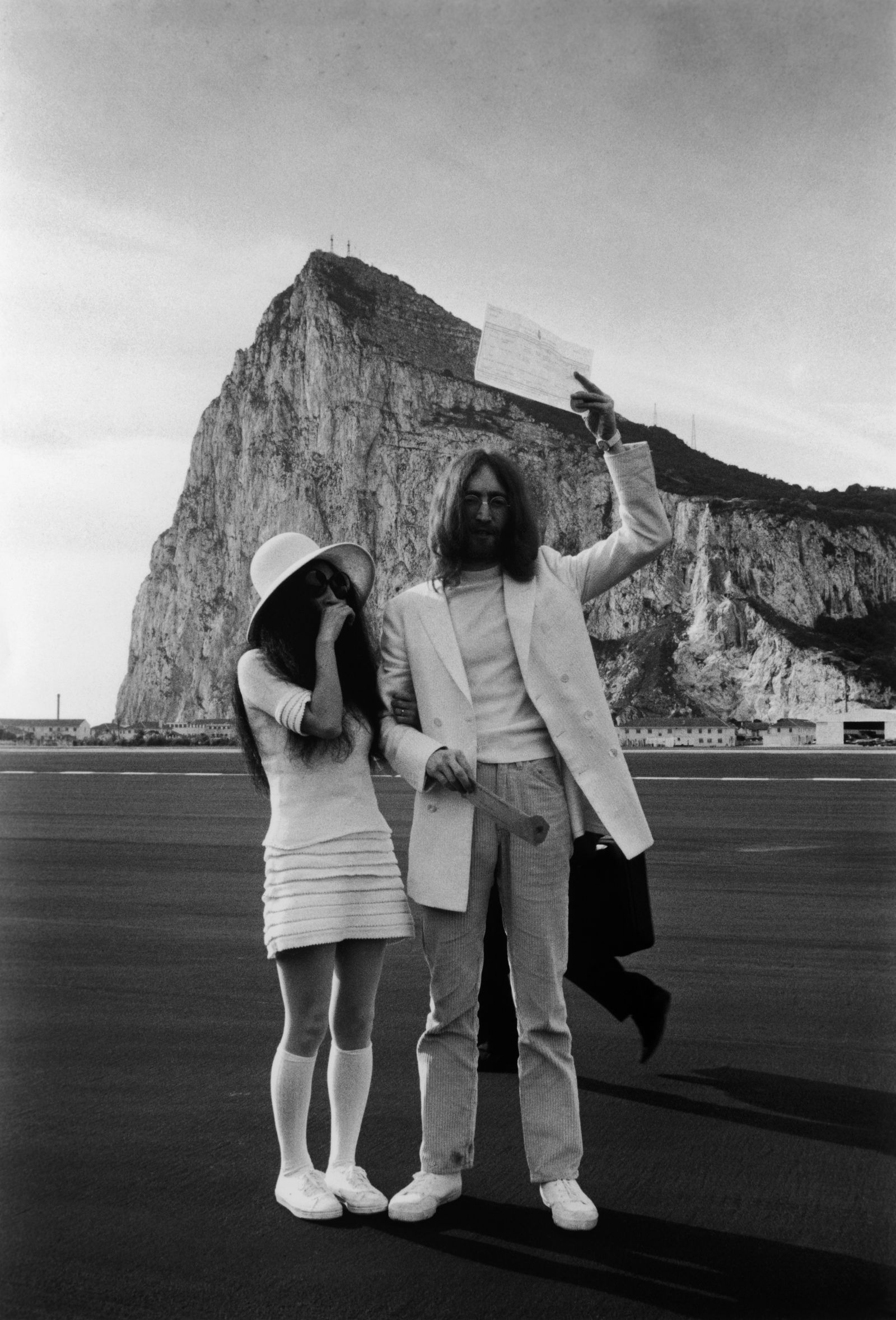 Yoko Ono e John Lennon no dia do seu casamento