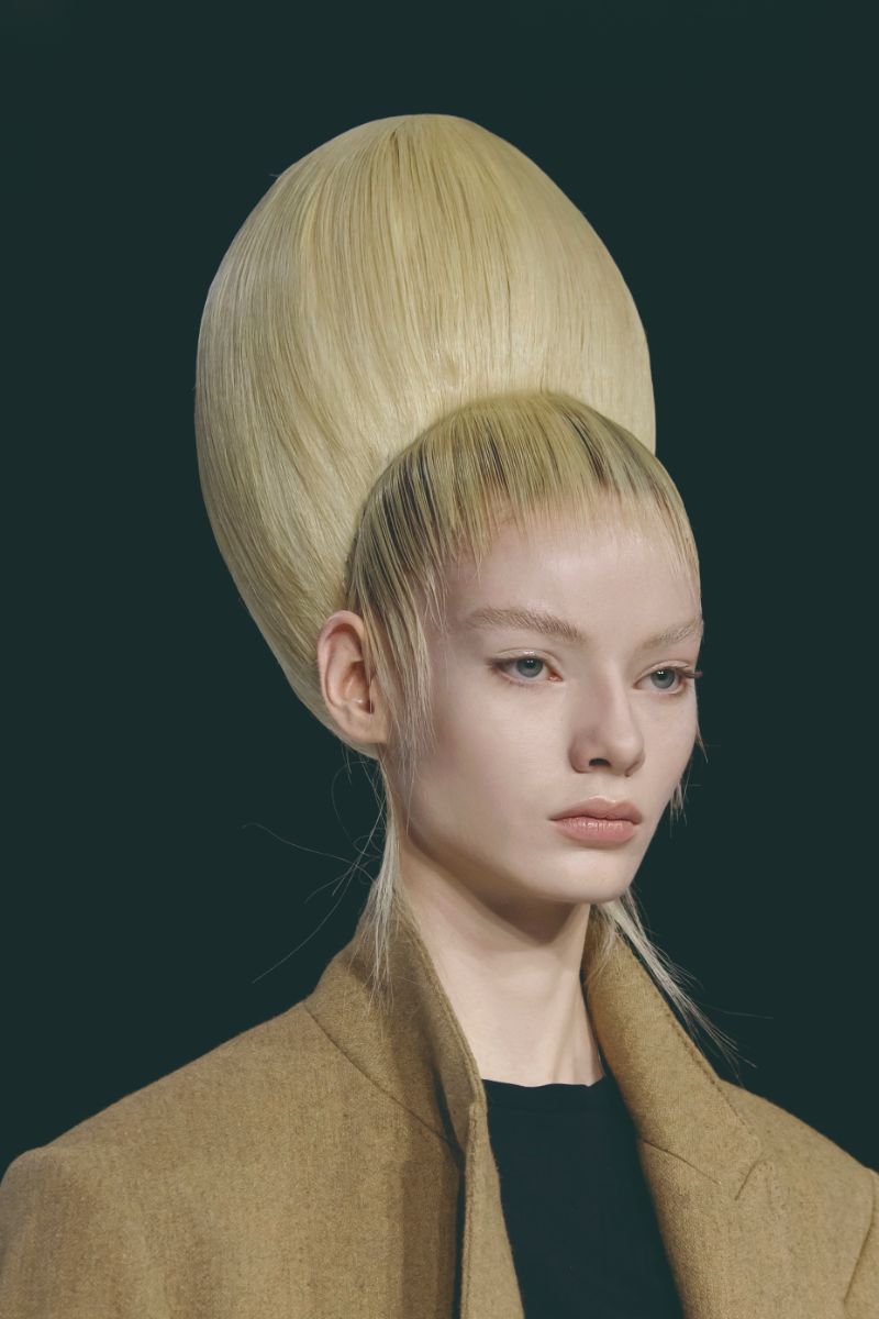 Haider Ackermann Fall/Winter 2020 ©ImaxTree