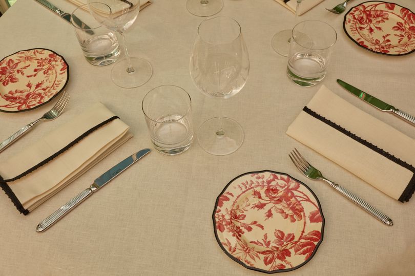 Table setting at the Gucci Osteria da Massimo Bottura
