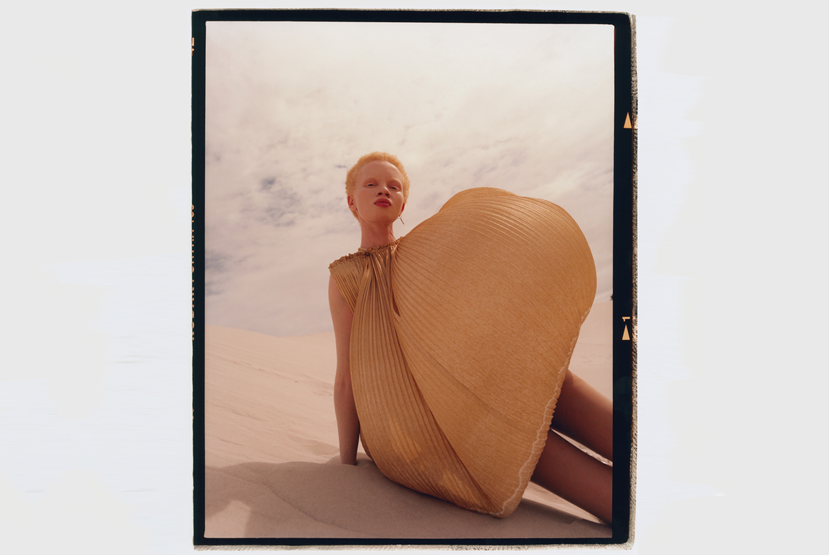 ©Fotografia de Rhys Frampton. Realização de Sally Anne Bolton.