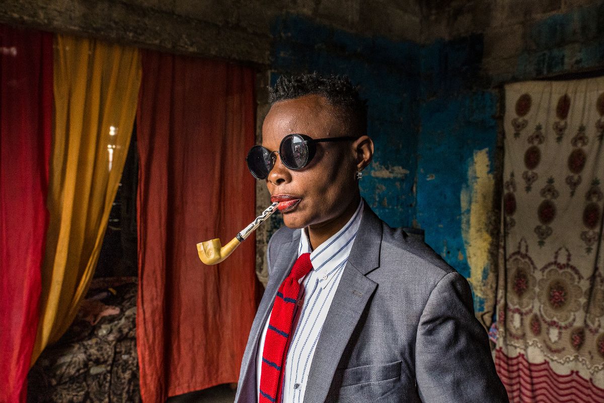 Clementine Biniakoulou, 52-year-old housewife and sapeuse for 36 years, in Brazzaville, 2017 © Tariq Zaidi