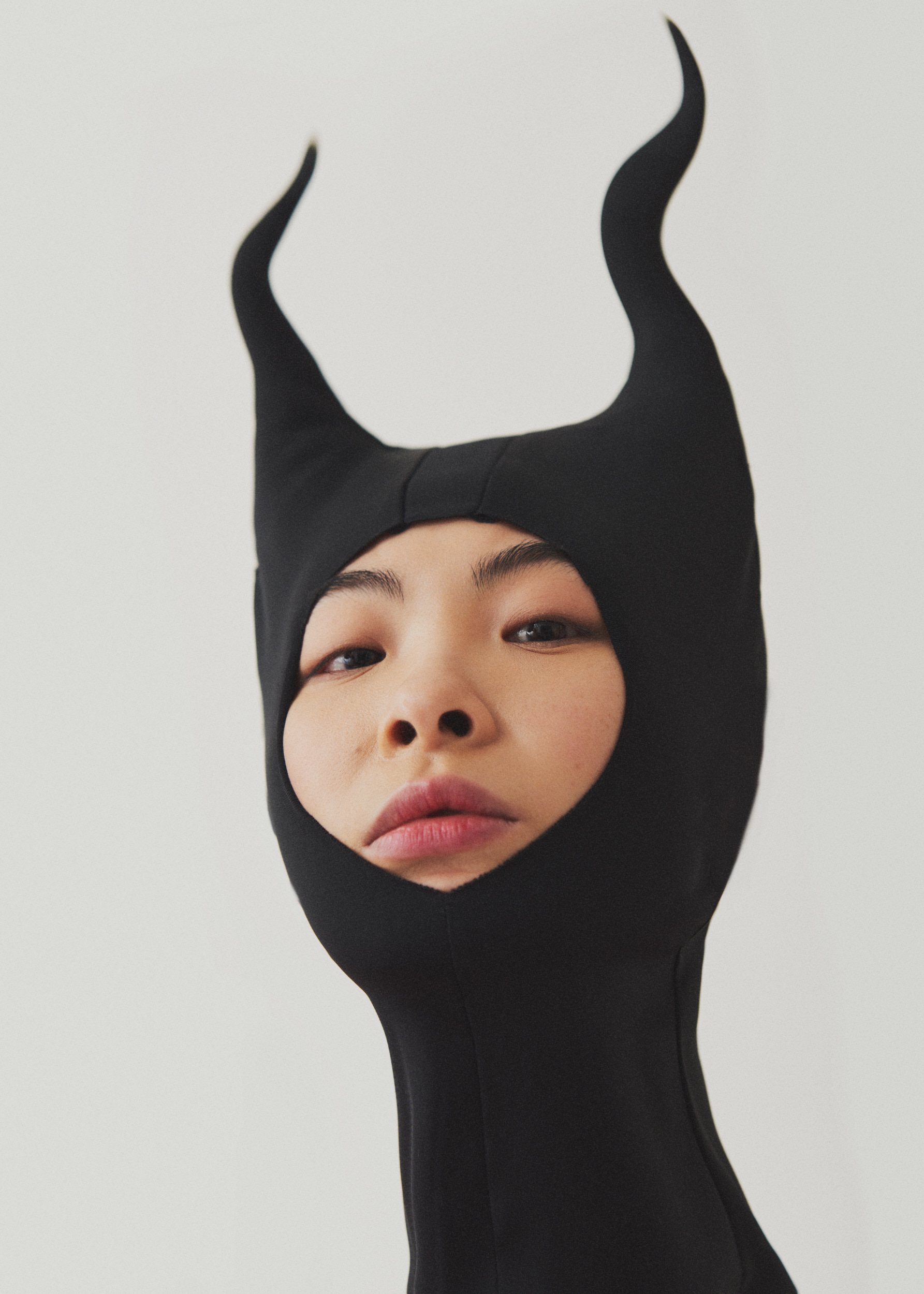 Headpiece, Emeerree Studio.