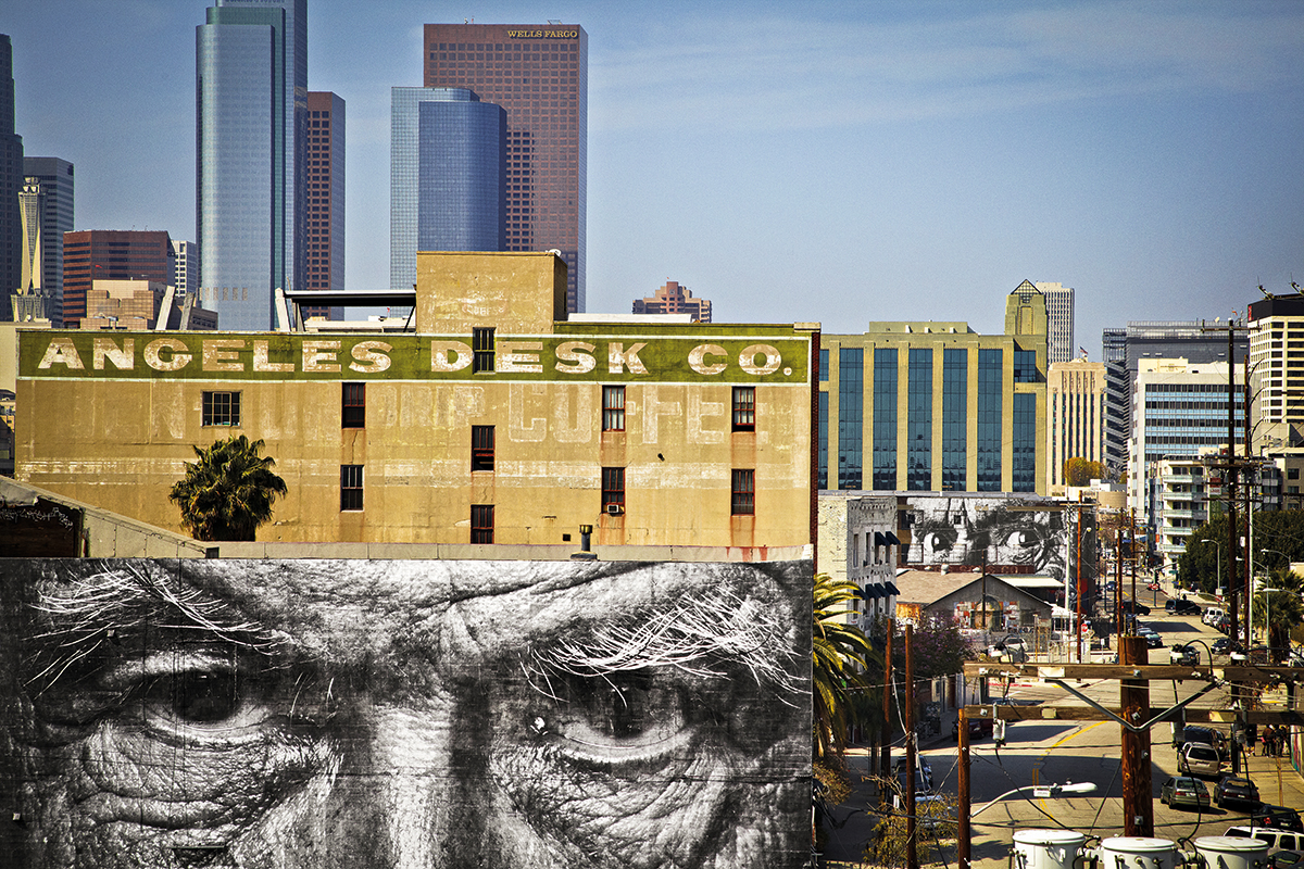 Wrinkles of the City. Los Angeles, Estados Unidos, 25 de fevereiro de 2012.