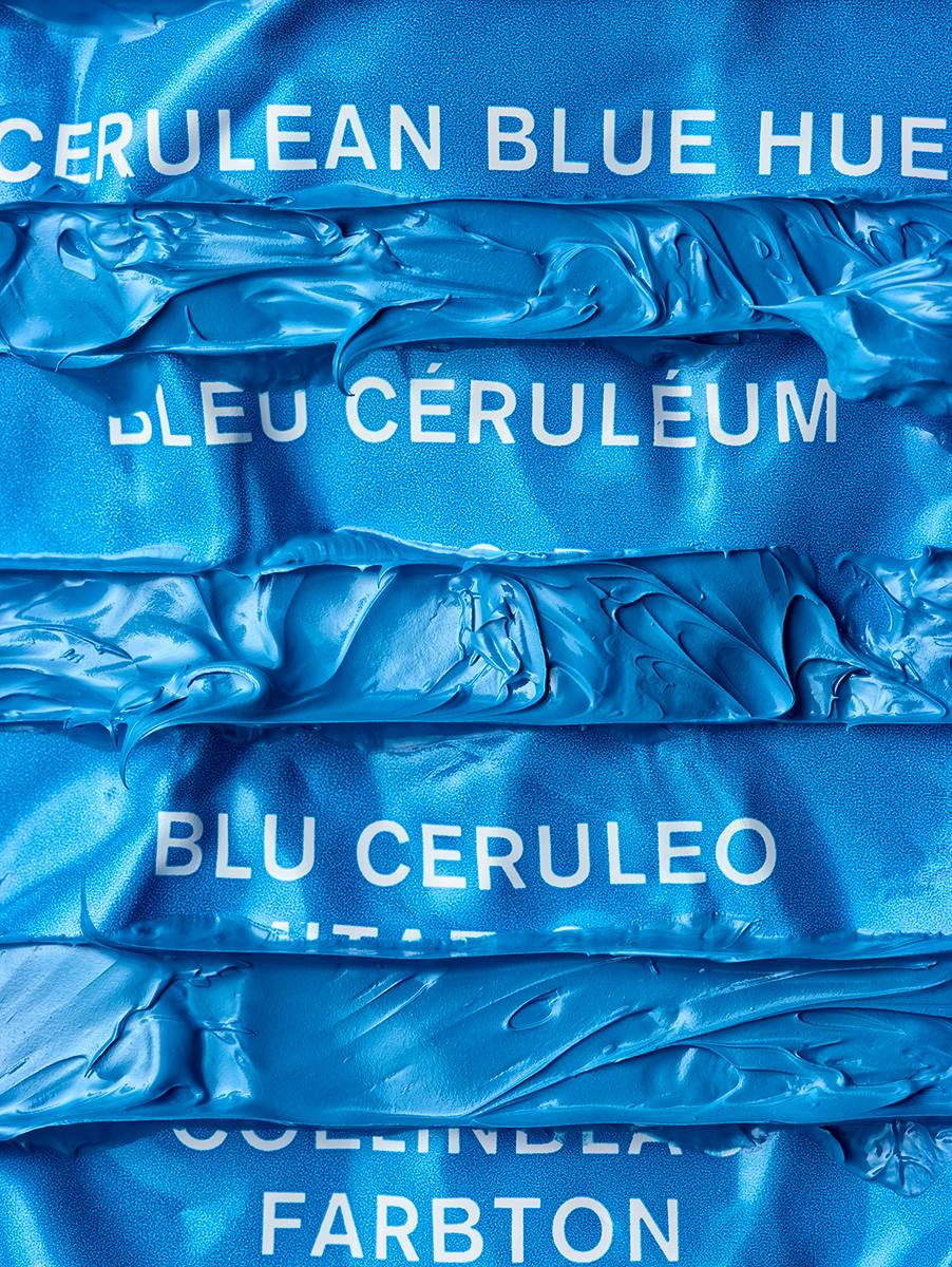 Cerulean Blue, 2019. Impressão fotográfica, montada em acrílico e frame de madeira (100 x 133 cm).