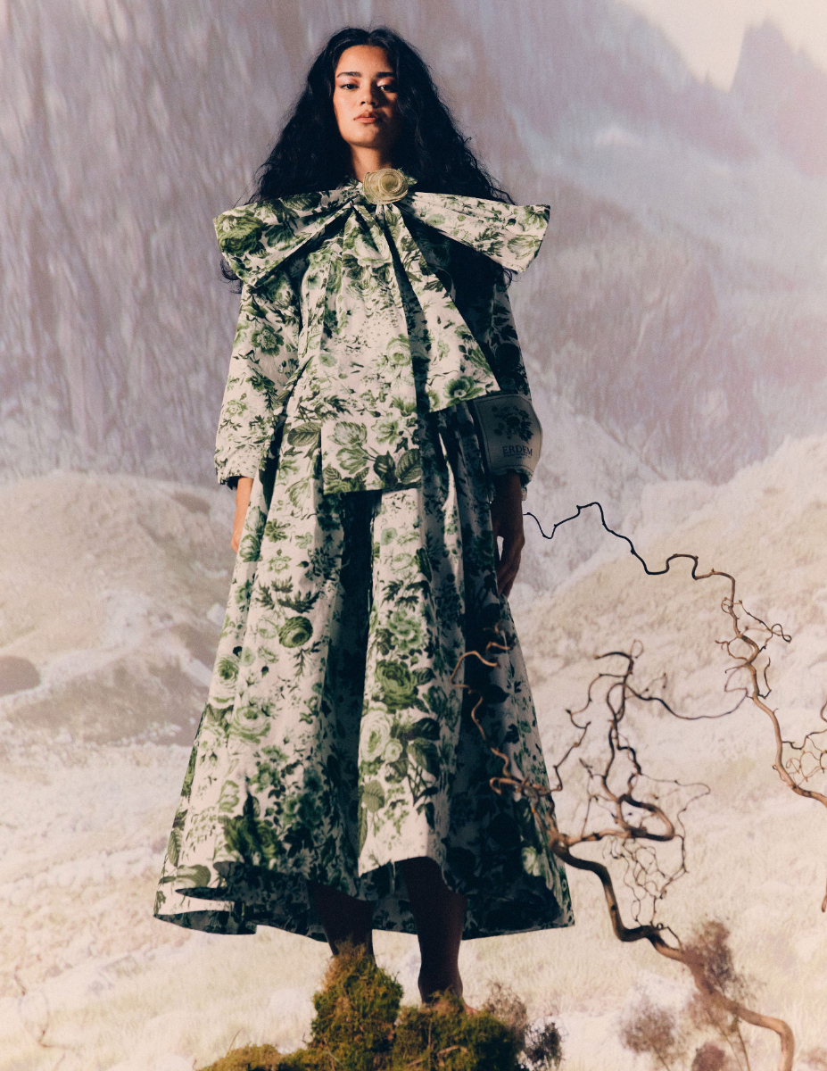 Vestido, ERDEM. Acessório, DE LA VALI.