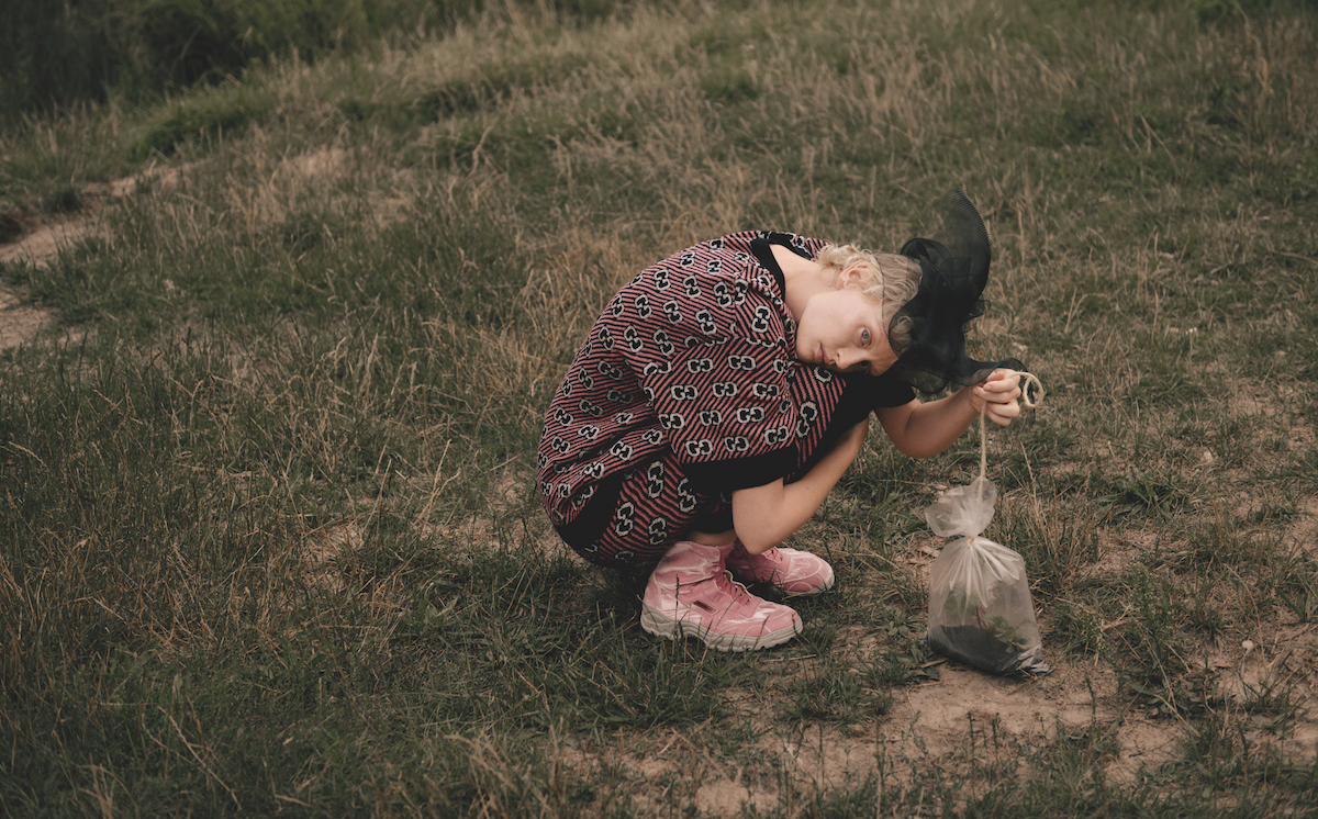Fotografia de Noémi Ottilia Szabo. Realização de Lyla Cheng.