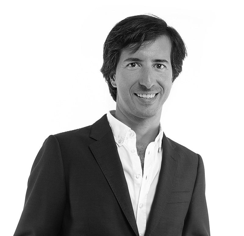 Dr. Pedro Queiroz
