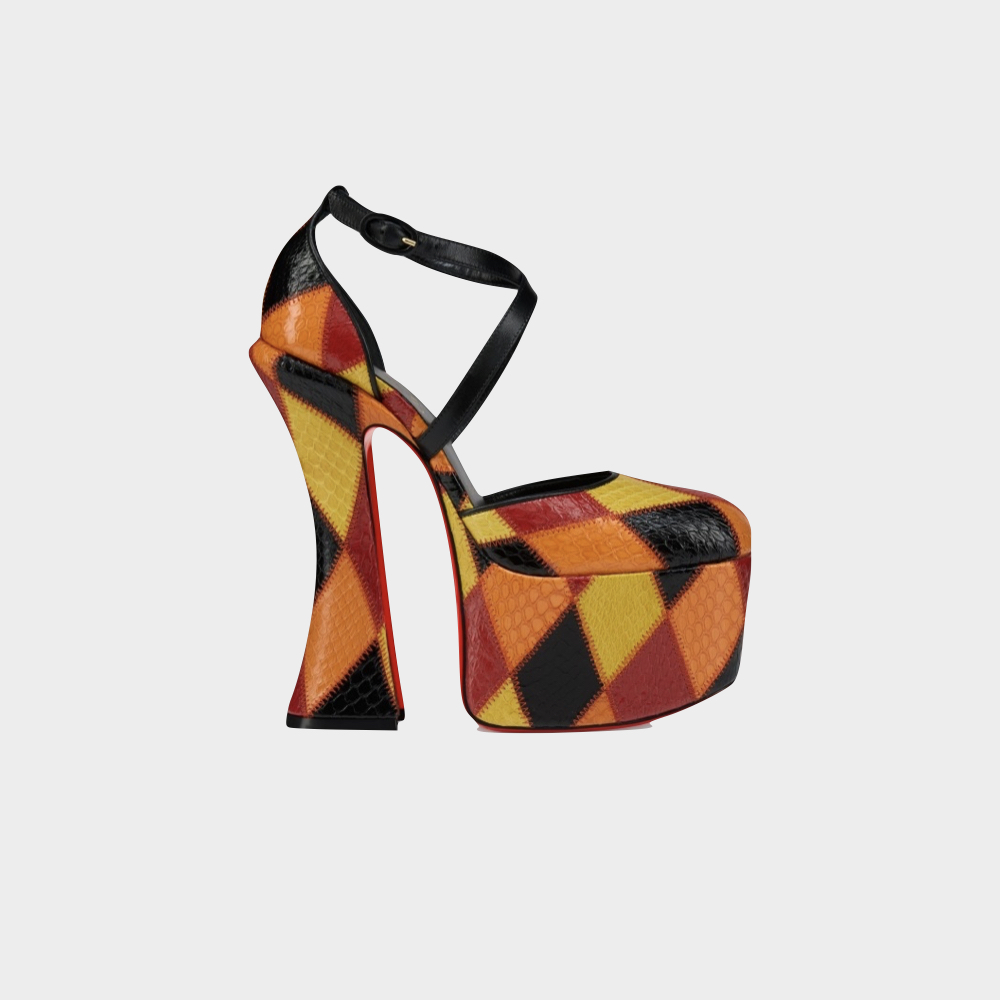 Sapatos Aquadorcet 160, € 3.495, Christian Louboutin.
