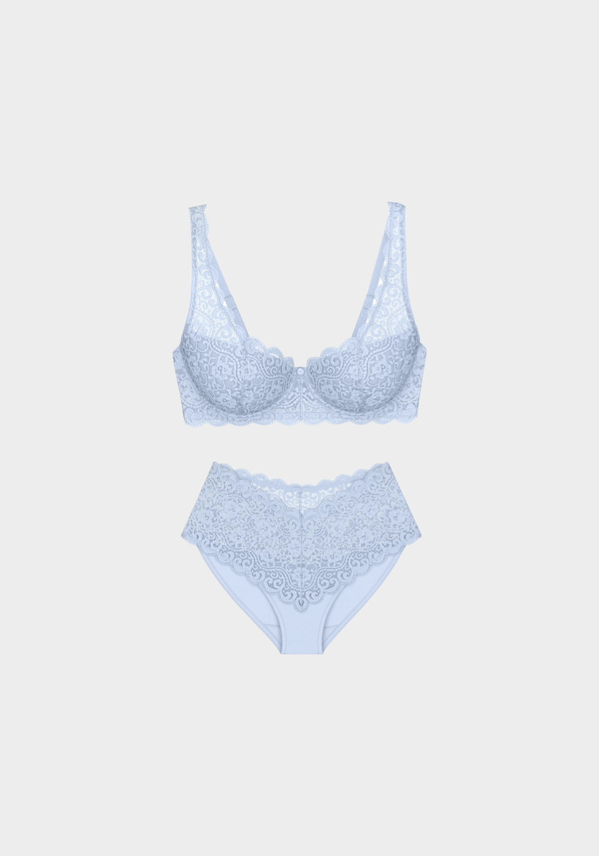 Soutien Amourette e cueca Tai, € 50 e € 25, Triumph.