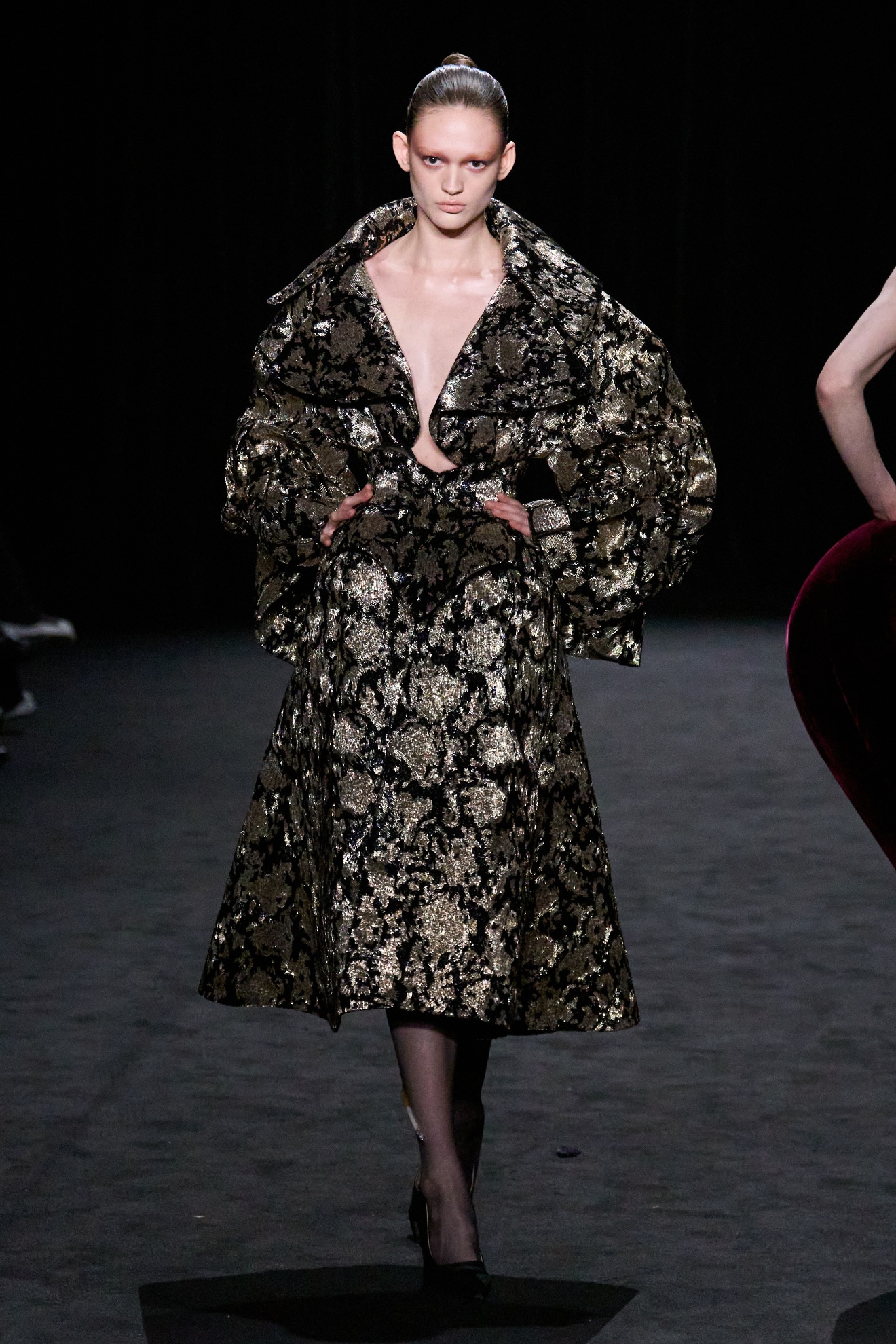 Ashi Studio Alta-Costura SS25