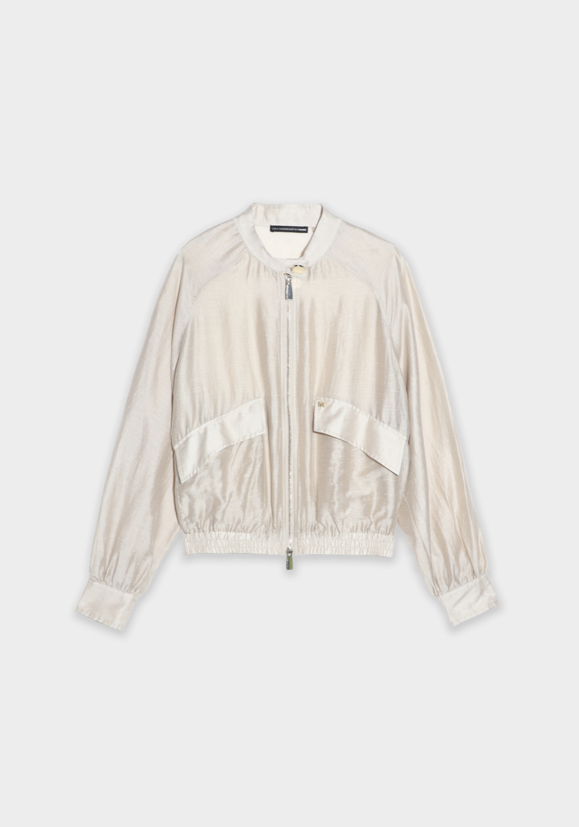 Casaco em lyocell e linho, € 169, Lola Casademunt.