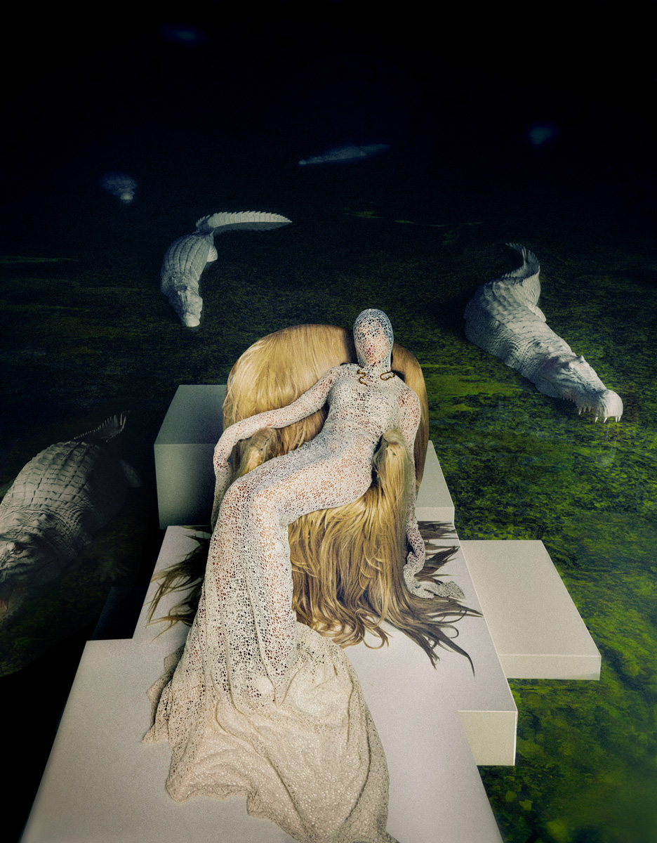 Vestido, DANIEL MIRAS. Colar, FERNANDO RODRÍGUEZ