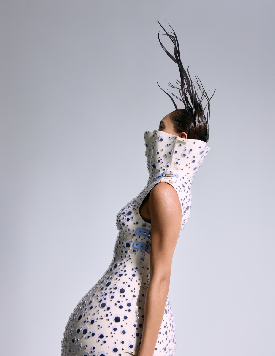 Amira: vestido, MARINA HOERMANSEDER. 