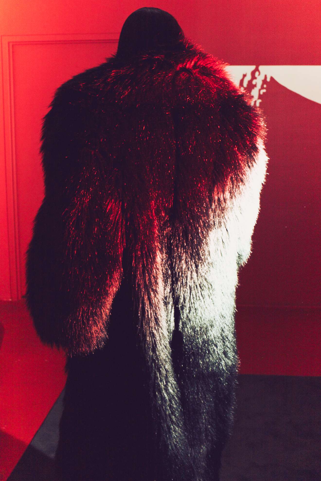 Casaco, SAINT LAURENT BY ANTHONY VACCARELLO.
