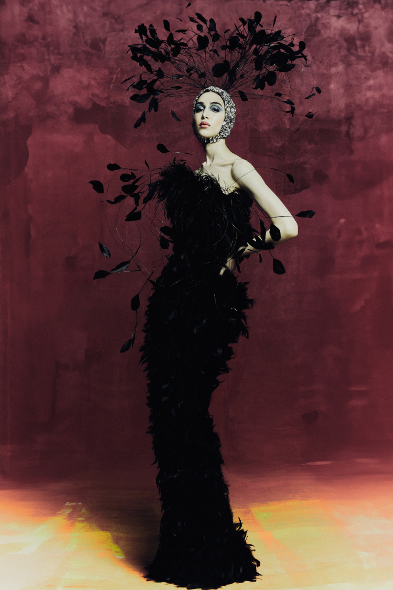Vestido e headpiece, CHROMOSOME 6 BY BIBI ESPOSITO.