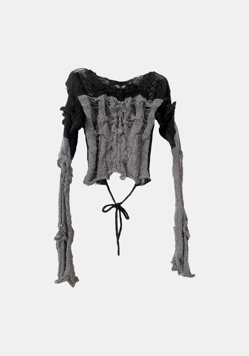 Camisola em lã, € €244,95, Calissa Teiniker em ap0cene.com
