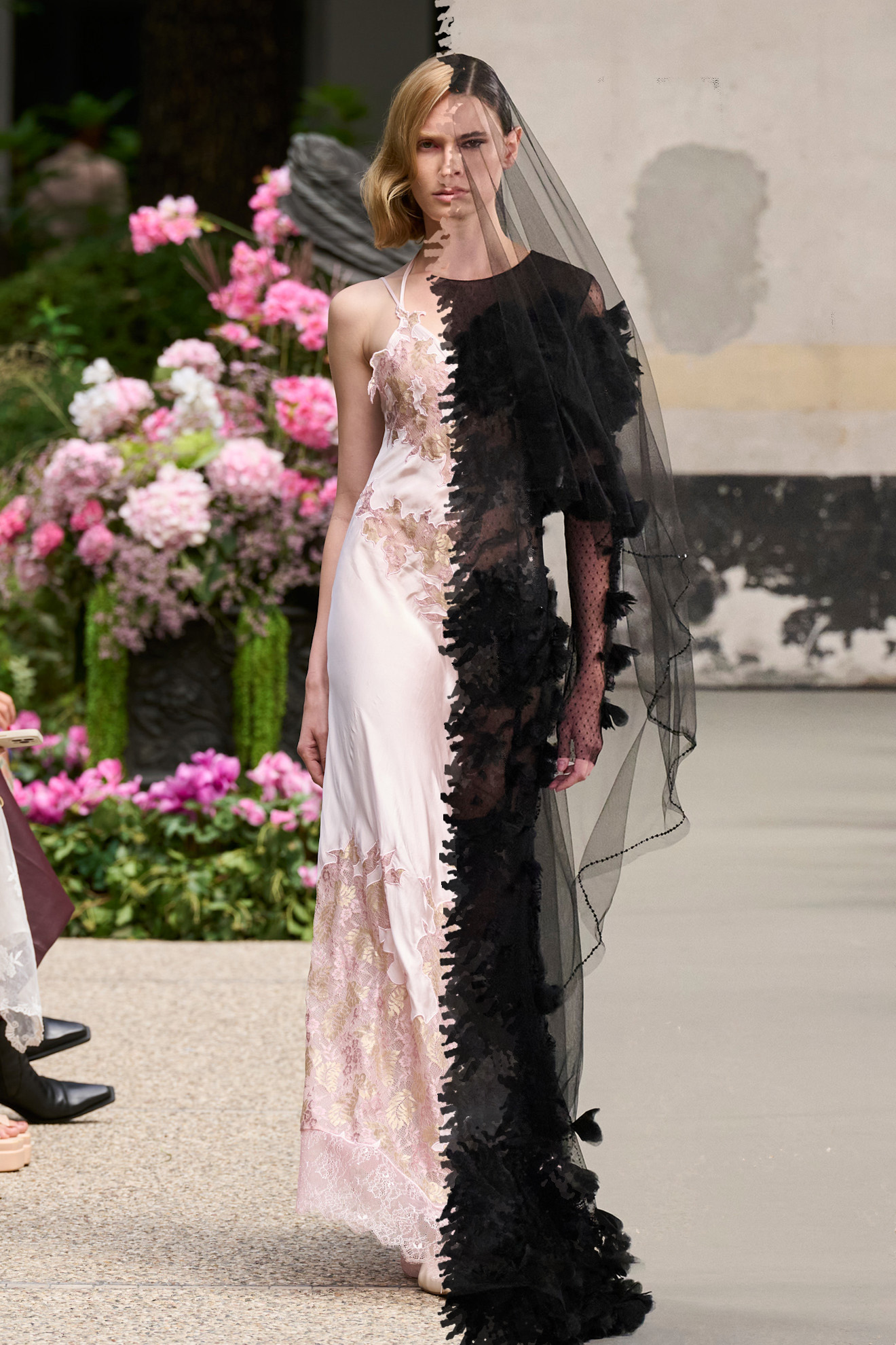 Sarawong e Elisabetta Franchi SS25