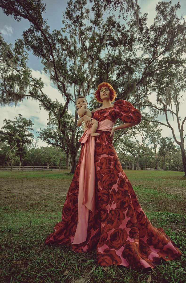 Creative direction and photography by Élio Nogueira. Styling by Laure Smith.