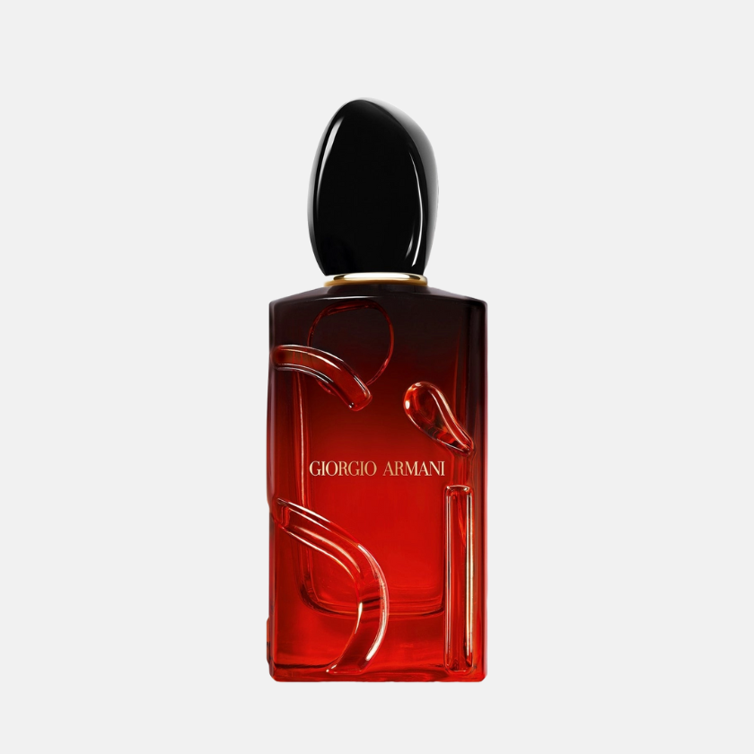Eau de Parfum Sì Passione Intense, €187, Giorgio Armani, na Douglas