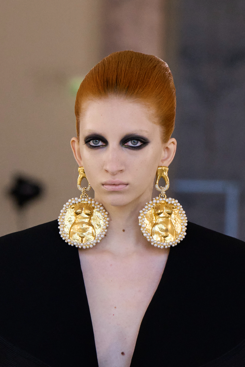 Schiaparelli Alta-Costura, primavera/verão 2022 © ImaxTree