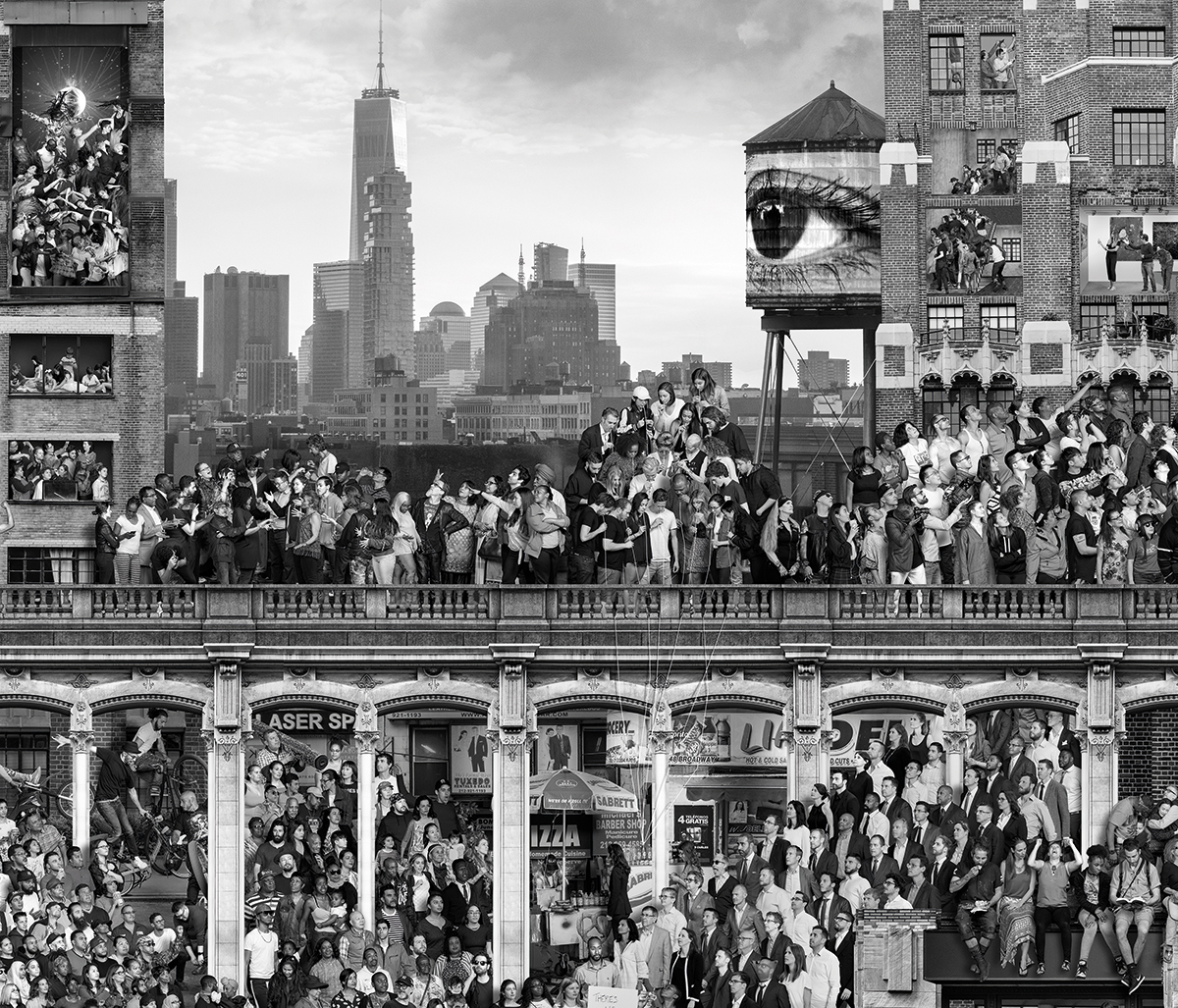 Em cima: The Chronicles of New York City, Nova Iorque, Estados Unidos. Instalação no mural no Domino Park, 3 de fevereiro de 2020. Em baixo: The Chronicles of New York City, Nova Iorque, Estados Unidos, 2019.
