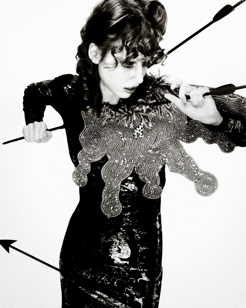 Kornelia: vestido vintage, VIVIENNE WESTWOOD. Kornelia: vestido vintage, VIVIENNE WESTWOOD.