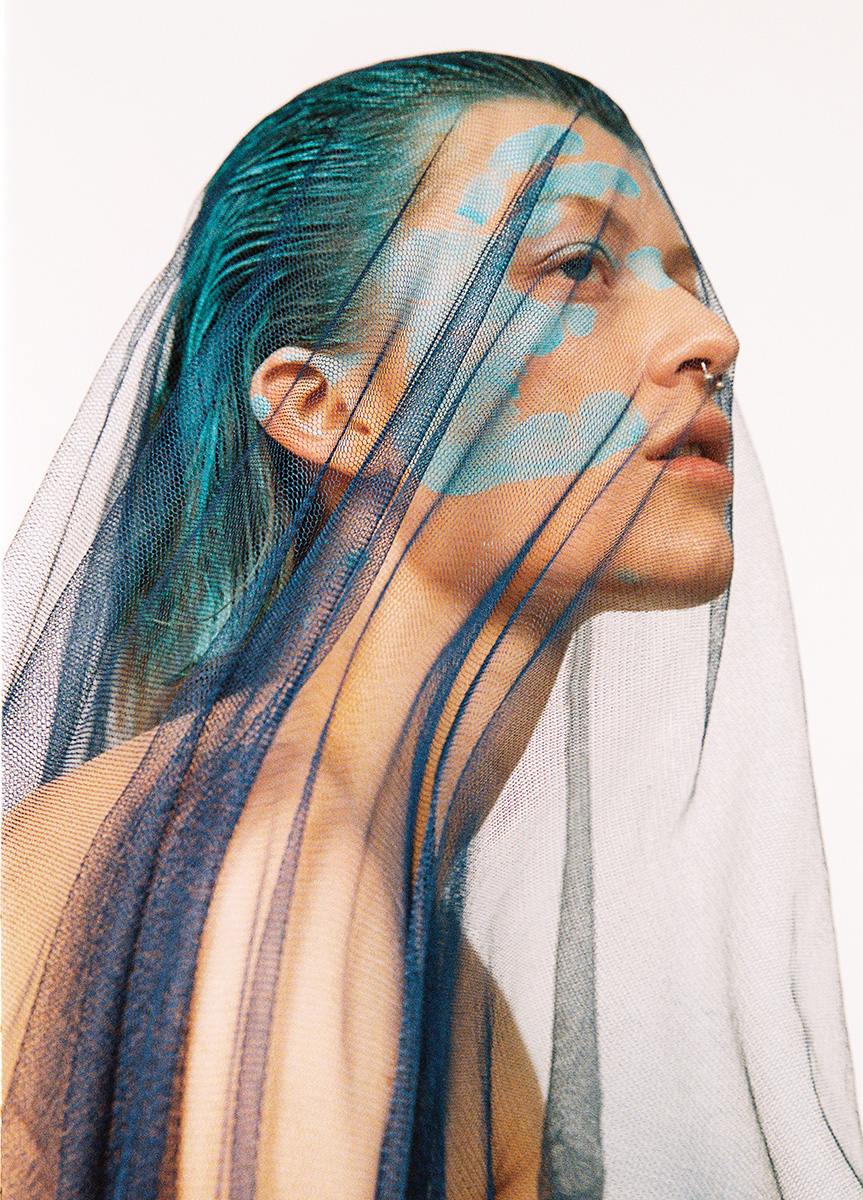 Fotografia de Branislav Simoncik. Styling de Nina Ford. Vogue Portugal, outubro 2020
