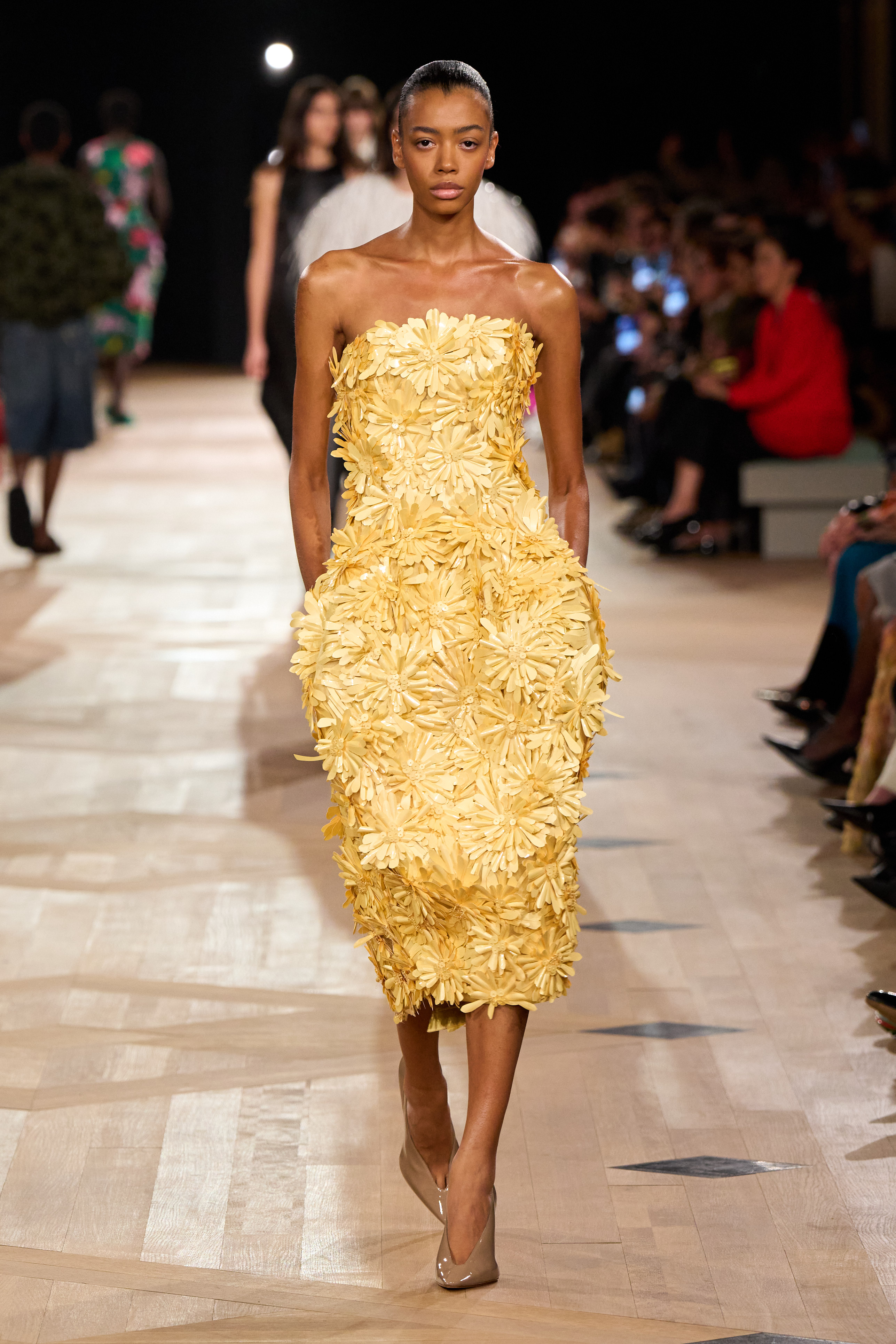 Tessa Thompson em Balenciaga (primavera/verão 2026) Tessa Thompson em Balenciaga (primavera/verão 2026)