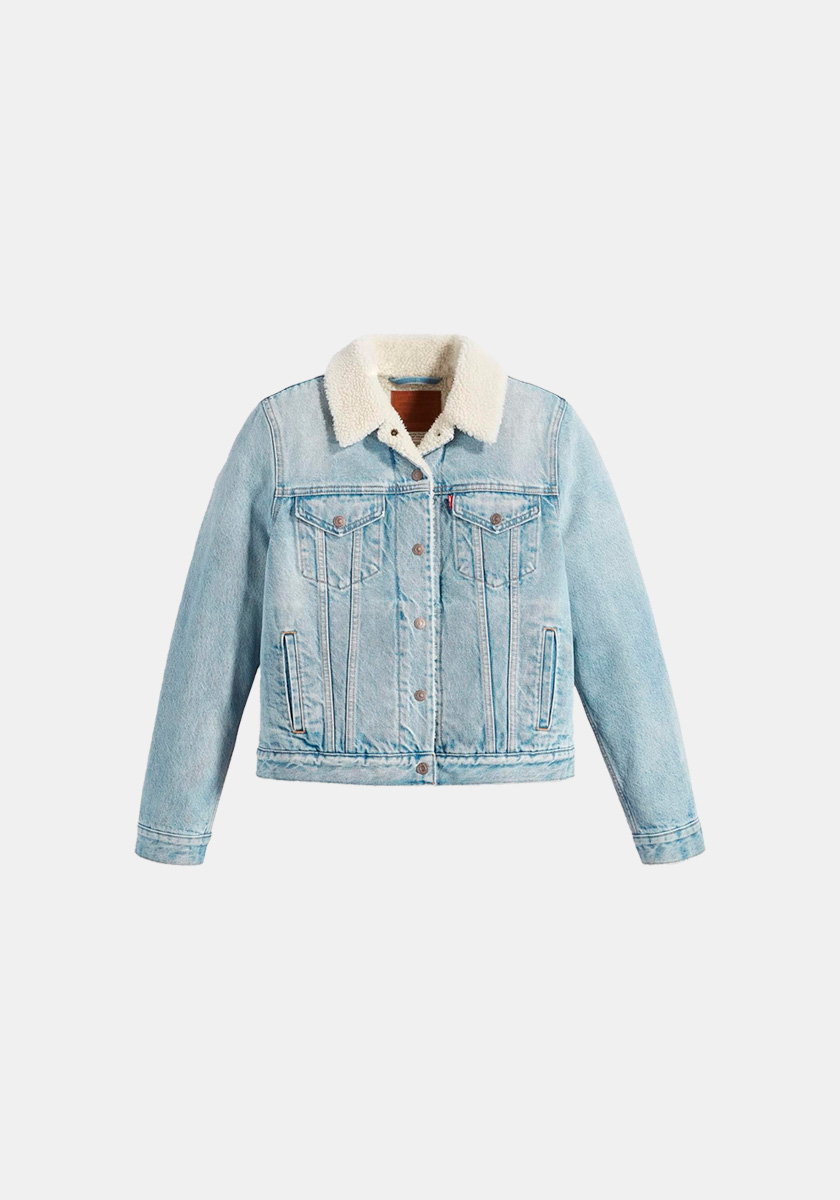 Casaco em denim e pêlo, € 140, Levi's.
