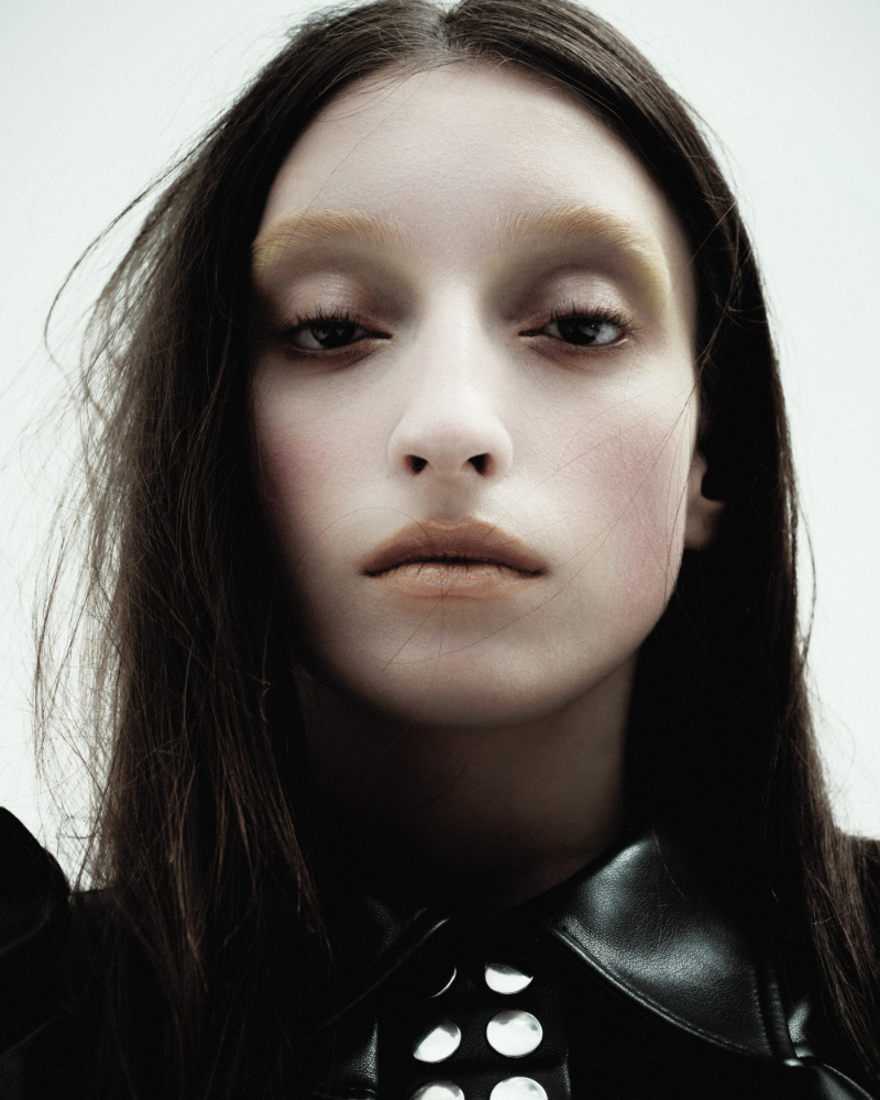 Casaco, LADO BUKUCHAVA. Saia, DAVID KOMA. 