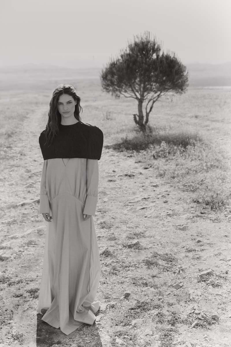 Capa e vestido, BATAKOVIC.