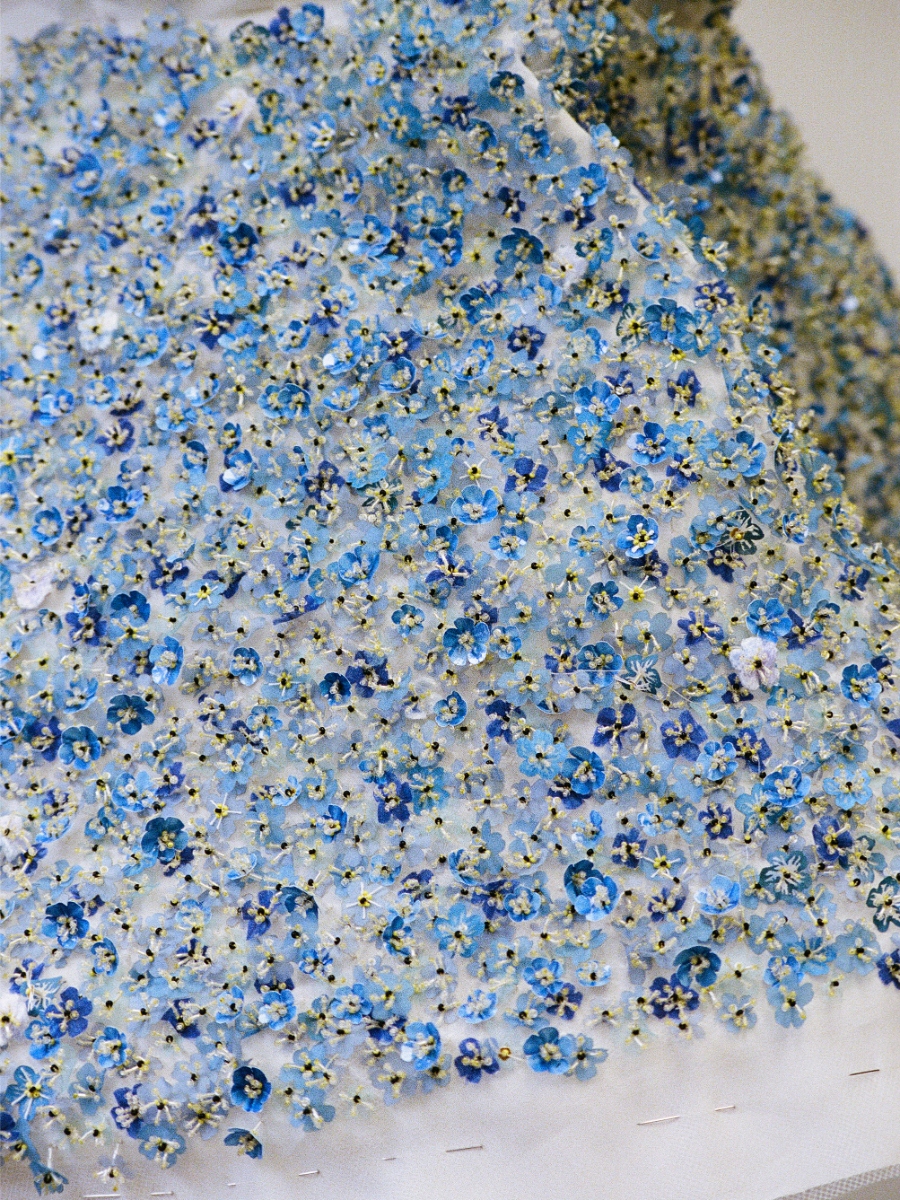 O look de Natalie Portman para os Governors Awards.