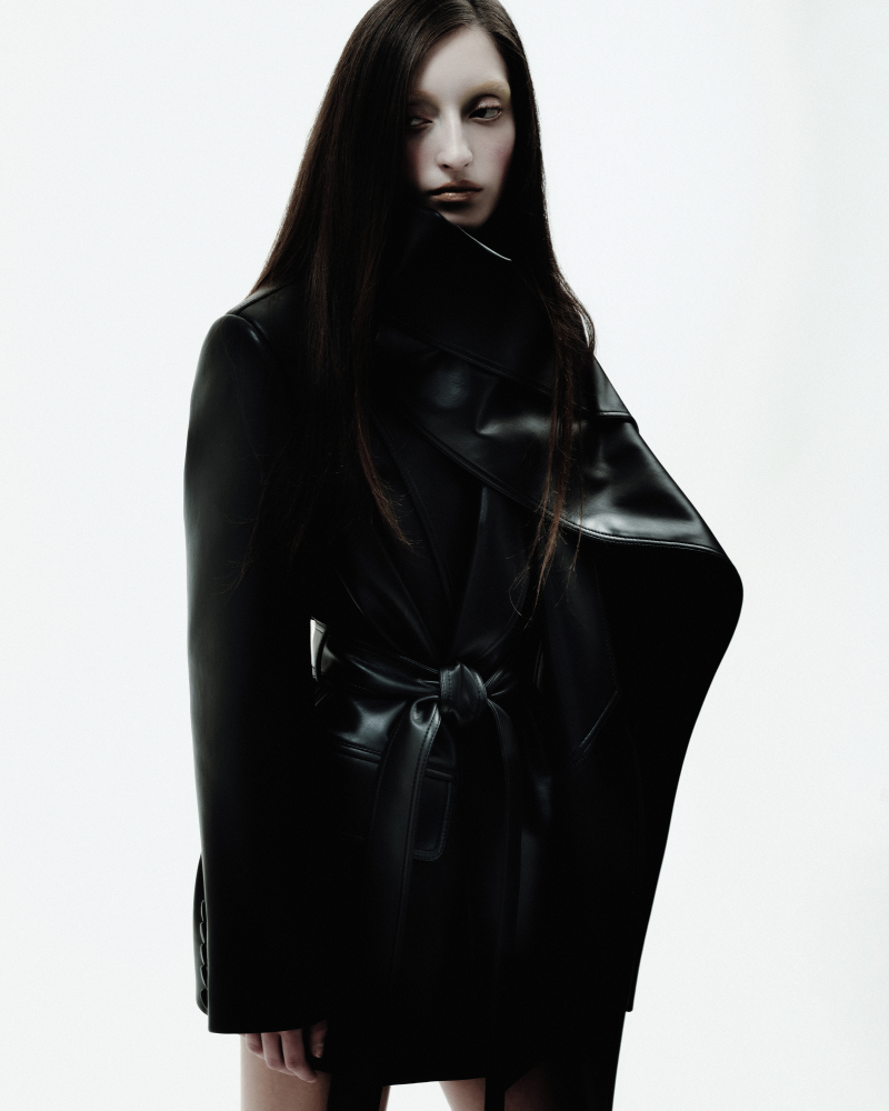 Blazer, ALEKSANDRE AKHALKATSISHVILI.