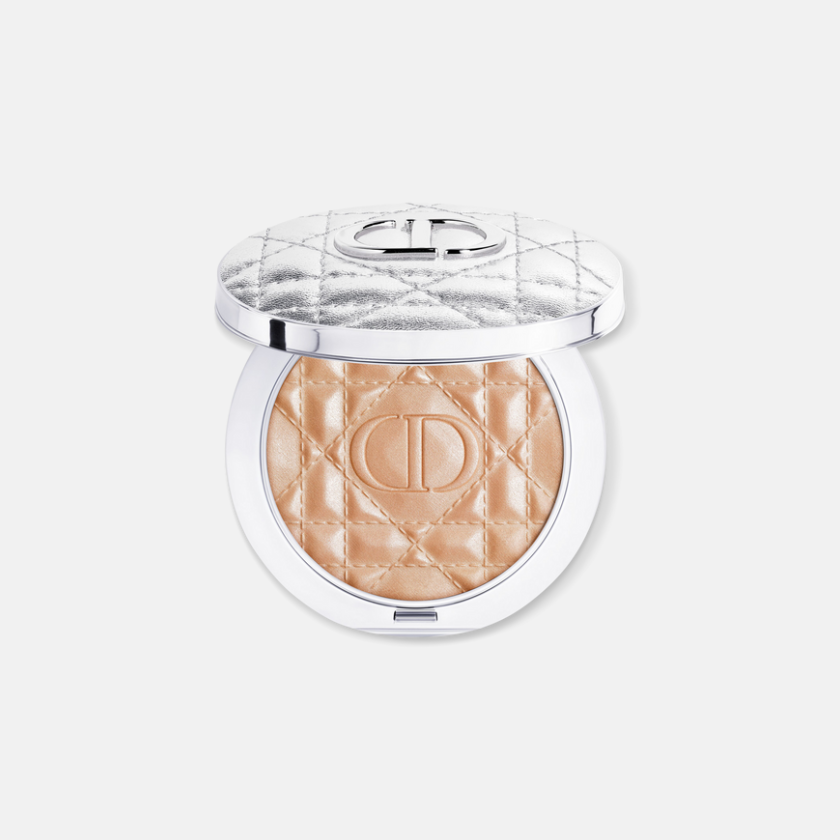 Iluminador Dior Forever, no tom 01 Nude Halo, € 56, Dior.