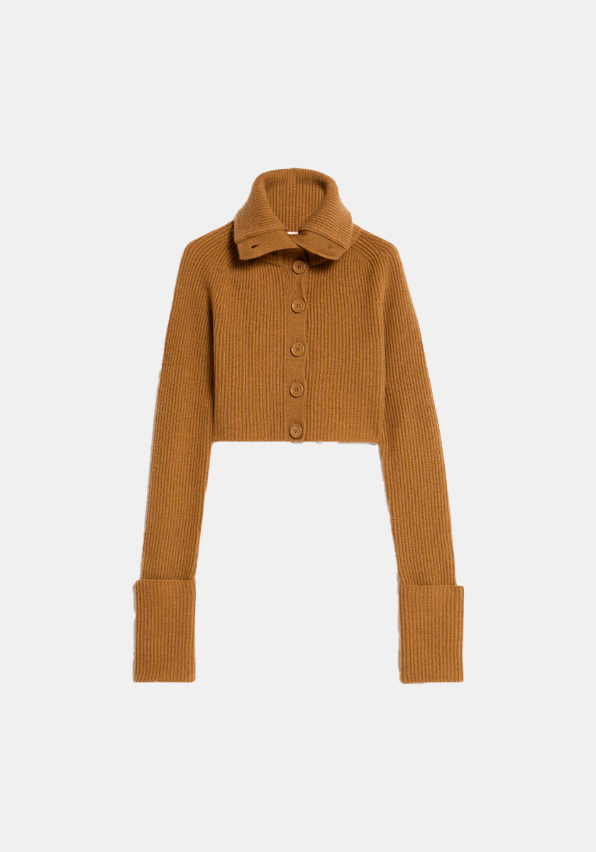 Cardigan em lã e caxemira, € 475, Sportmax.